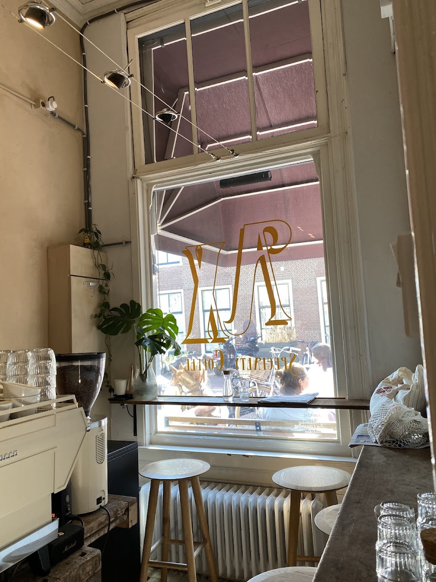 Ax Specialty Café